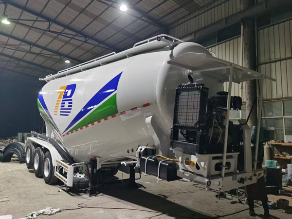 散装水泥运输半挂车厂家