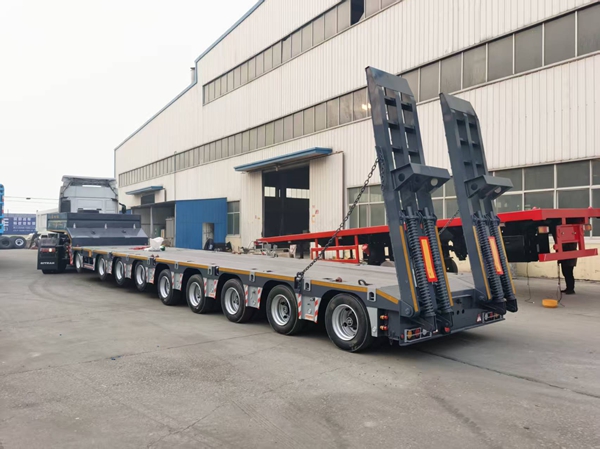 三线六轴低平板半挂车